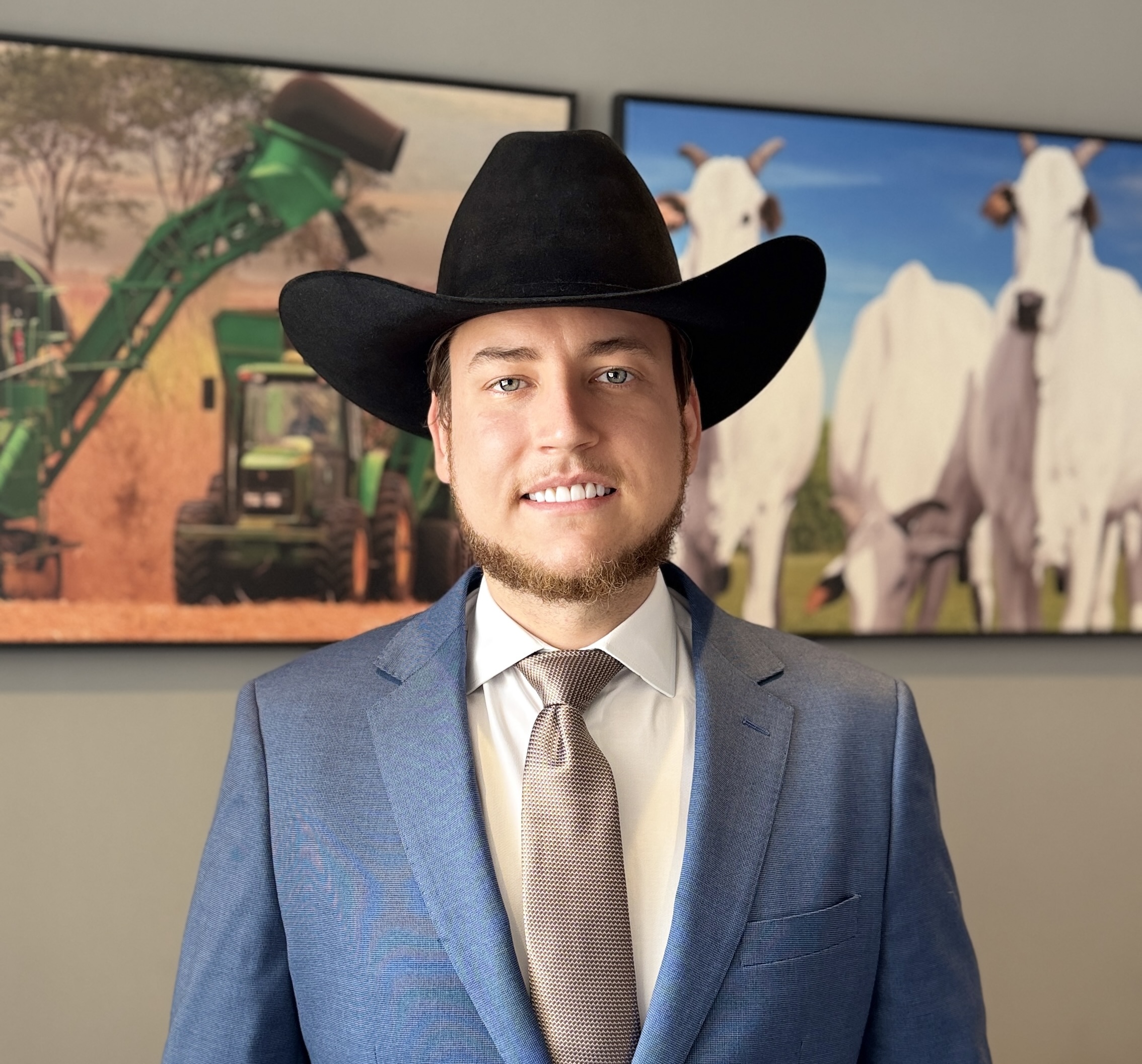 Dr. Matheus Ribeiro