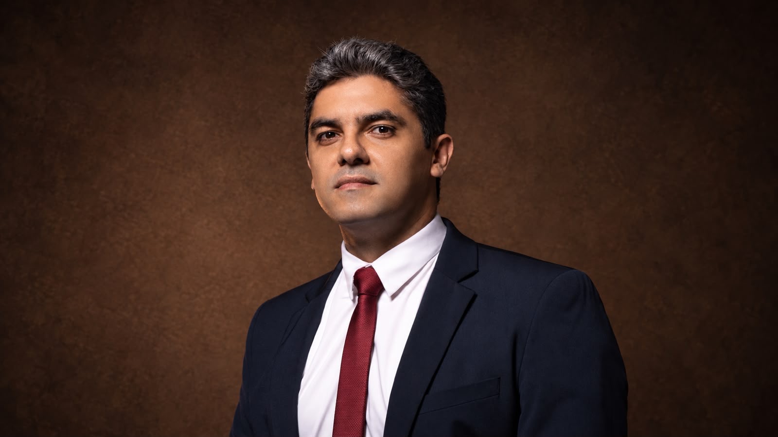 Dr. Alfredo Bertunes