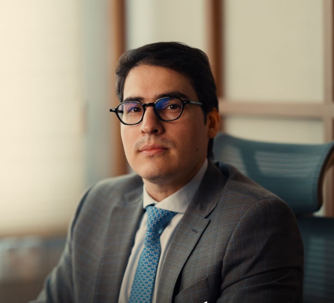 Dr. Artur Siqueira